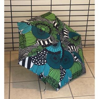 マリメッコ(marimekko)の新品　マリメッコ　傘(傘)