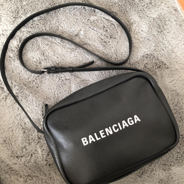 BALENCIAGA バレンシアガ ショルダーバッグ-