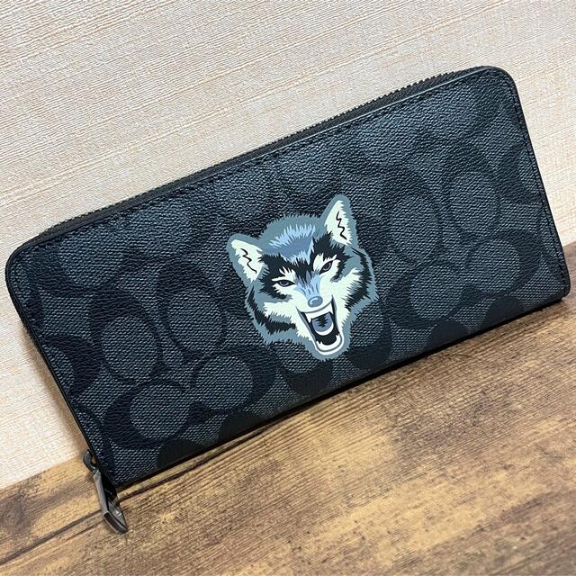 COACH コーチ　長財布　オオカミ　新品　アウトレット