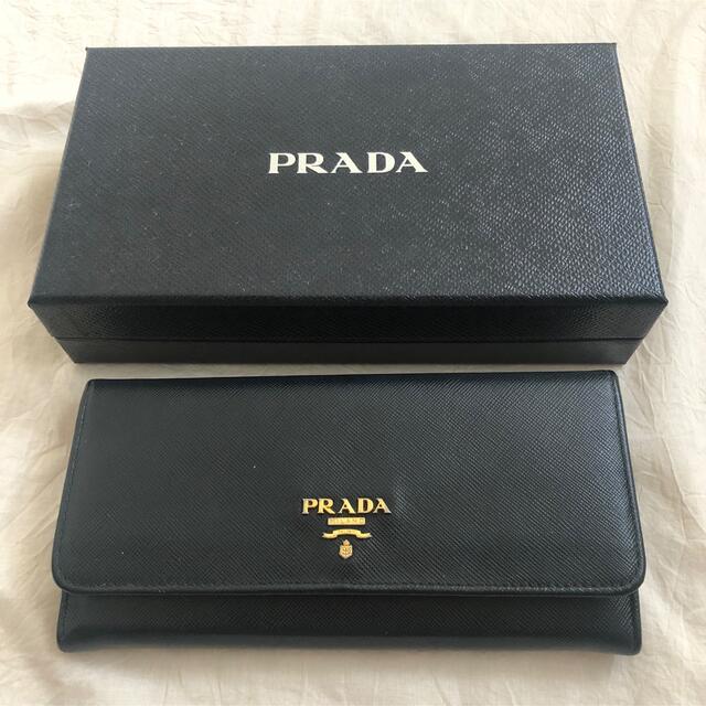 PRADA プラダ 長財布