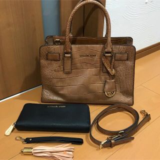 マイケルコース(Michael Kors)のマイケルコース・クロコ型押しバッグ&長財布(ハンドバッグ)