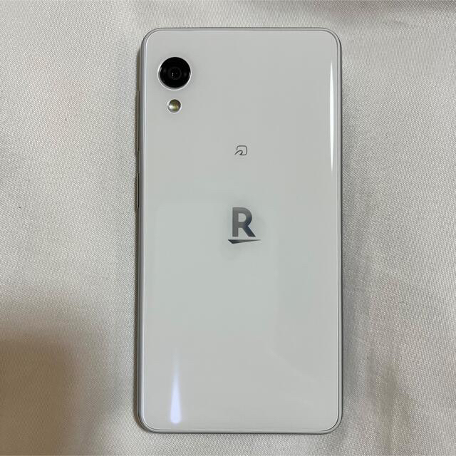 Rakuten(ラクテン)のお値下げしました！Rakuten Mini ♡ ホワイト スマホ/家電/カメラのスマートフォン/携帯電話(スマートフォン本体)の商品写真