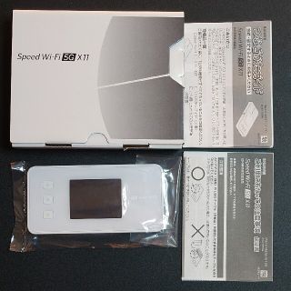 エーユー(au)のSpeed Wi-Fi 5G X11ホワイト(NAR01SWU)(その他)