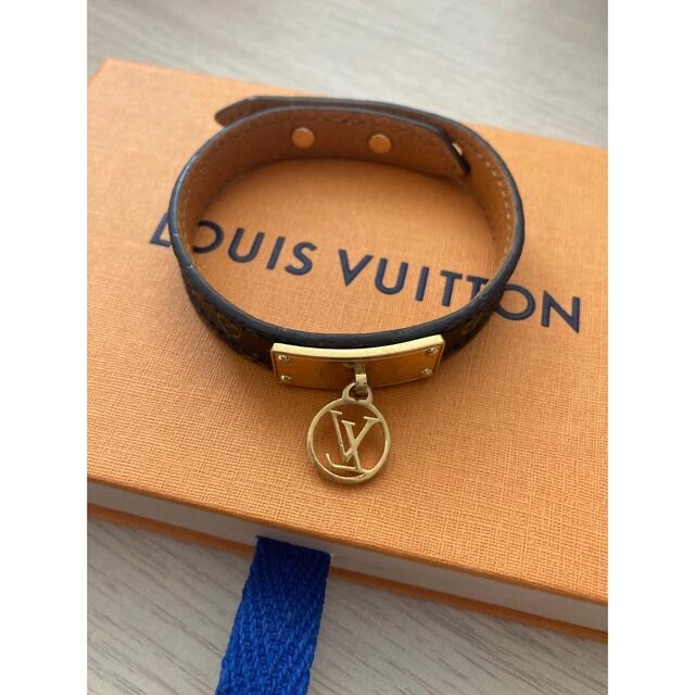 アクセサリーLOUIS VUITTON ブラスレ.ロゴマニア