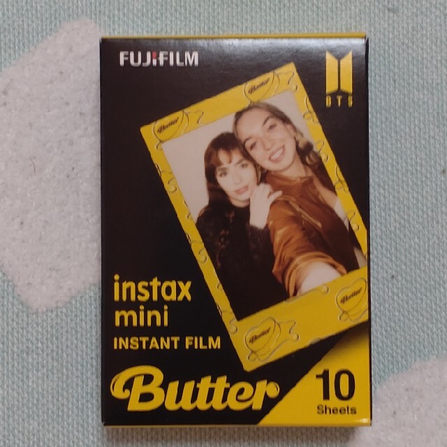 防弾少年団(BTS)(ボウダンショウネンダン)のBTS Butterチェキフイルム スマホ/家電/カメラのカメラ(フィルムカメラ)の商品写真