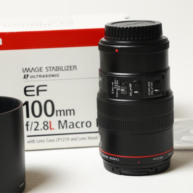 Canon(キヤノン)のCanon EF100mm f2.8 macro 箱付き　美品 スマホ/家電/カメラのカメラ(レンズ(単焦点))の商品写真