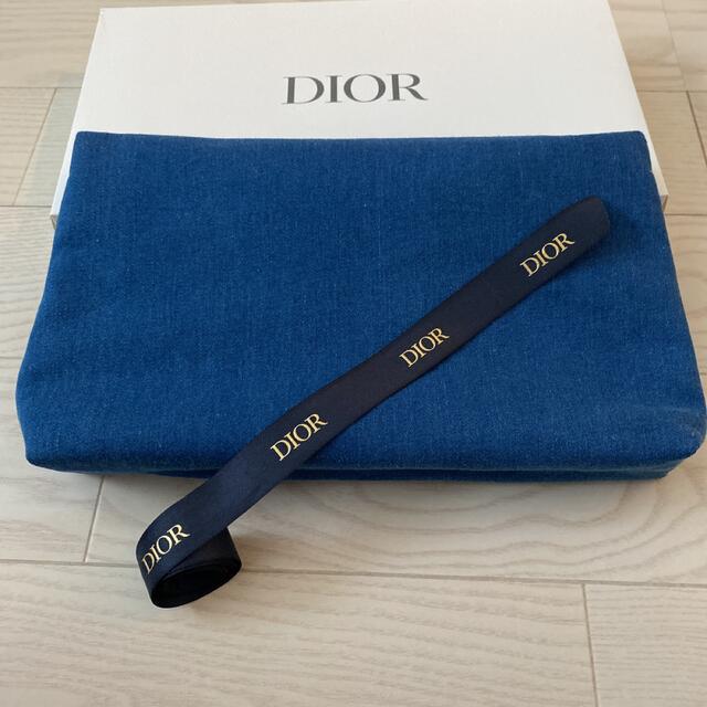 Christian Dior(クリスチャンディオール)のディオールDiorノベルティ　デニムポーチ　箱　リボン付き エンタメ/ホビーのコレクション(ノベルティグッズ)の商品写真