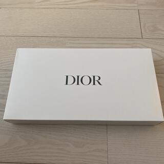 クリスチャンディオール(Christian Dior)のディオールDiorノベルティ　デニムポーチ　箱　リボン付き(ノベルティグッズ)