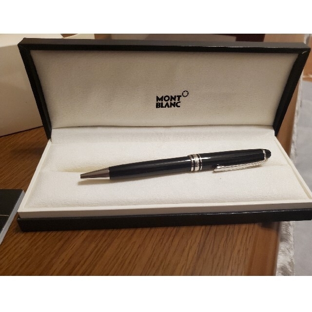 MONTBLANC(モンブラン)のMONTBLANCモンブランのボールペンです✨ インテリア/住まい/日用品の文房具(ペン/マーカー)の商品写真