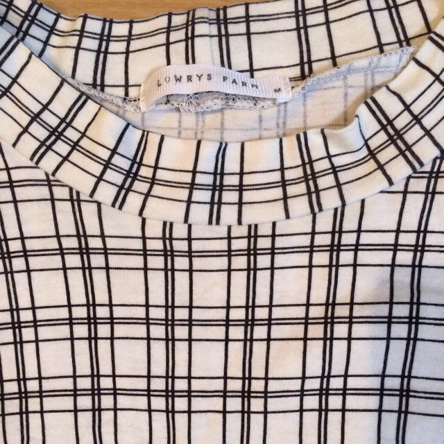 LOWRYS FARM(ローリーズファーム)のチェックハイネックトップス レディースのトップス(Tシャツ(長袖/七分))の商品写真