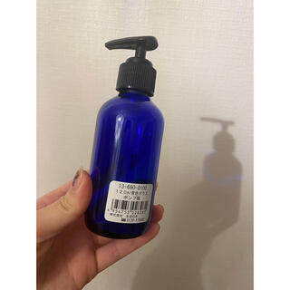 セイカツノキ(生活の木)の生活の木　青いガラスポンプ瓶　120ml 新品(アロマグッズ)