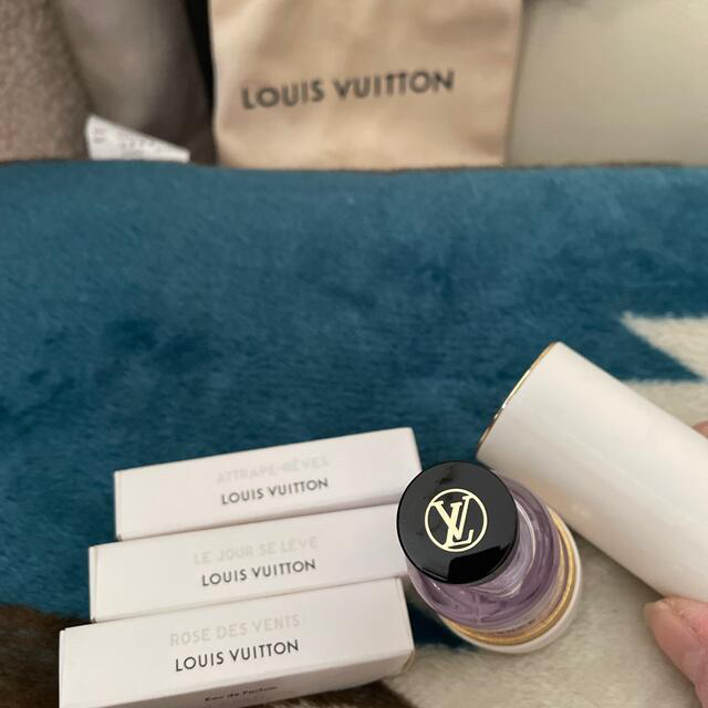 LOUIS VUITTON(ルイヴィトン)のルイヴィトン香水　　バラ売 コスメ/美容の香水(ユニセックス)の商品写真