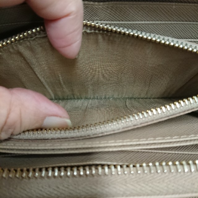 PRADA(プラダ)の💐PRADA サフィアーノ 長財布👝👝 レディースのファッション小物(財布)の商品写真