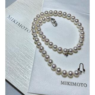 MIKIMOTO - MIKIMOTO ミキモト K18 WG パールネックレス 8mm珠 Mチャーム