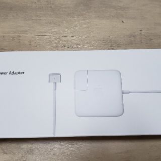 マック(Mac (Apple))のApple純正アップル 45W MagSafe 2 電源アダプタ MD592E/(PC周辺機器)