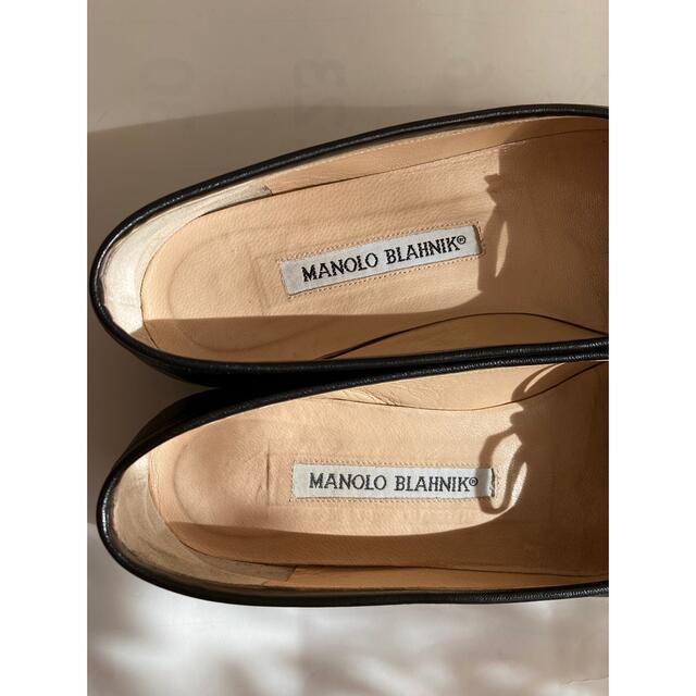 MANOLO BLAHNIK(マノロブラニク)のマノロブラニク　パンプス 34.5 フラットシューズ ブラック　バレエシューズ レディースの靴/シューズ(ハイヒール/パンプス)の商品写真