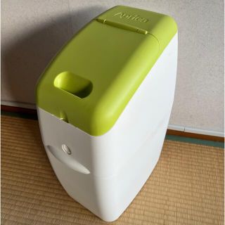 アップリカ(Aprica)の【中古】アップリカ　におわなくてポイ 消臭タイプ(紙おむつ用ゴミ箱)