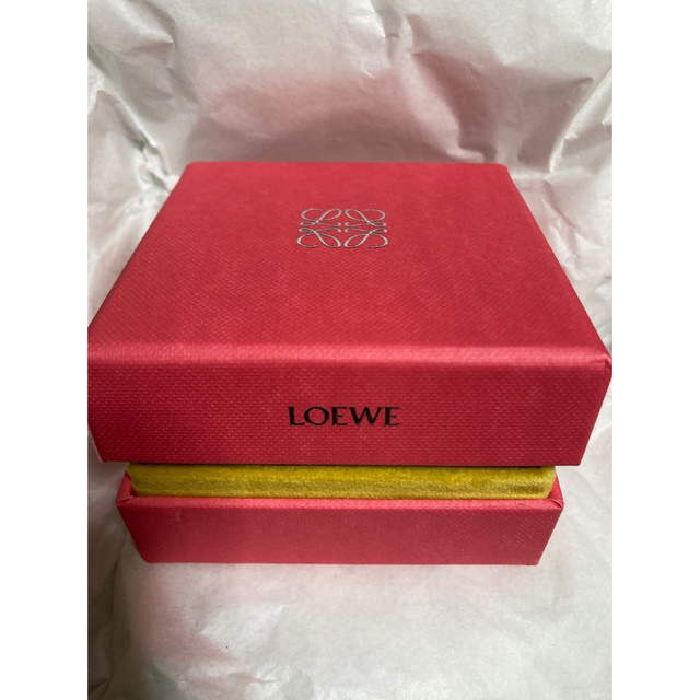 LOEWE(ロエベ)の新品　Loewe ロエベ　single anagram bracelet 24k レディースのアクセサリー(ブレスレット/バングル)の商品写真