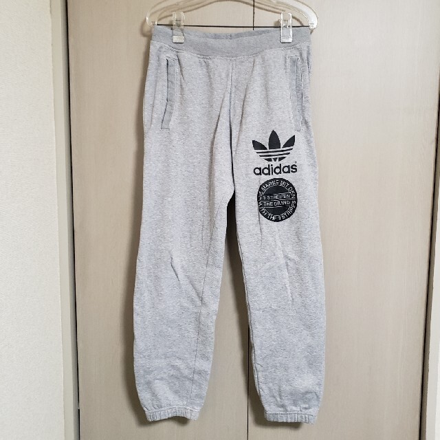 adidas(アディダス)のadidas originals メンズのパンツ(その他)の商品写真