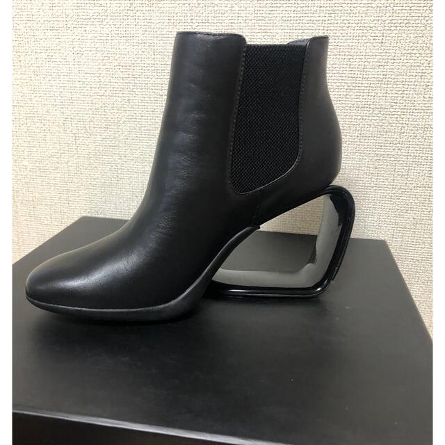 ★期間限定★ショートブーツ　黒36 UNITED NUDE JAPAN レディースの靴/シューズ(ブーツ)の商品写真