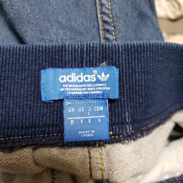 adidas(アディダス)のadidas originals レディースのパンツ(その他)の商品写真