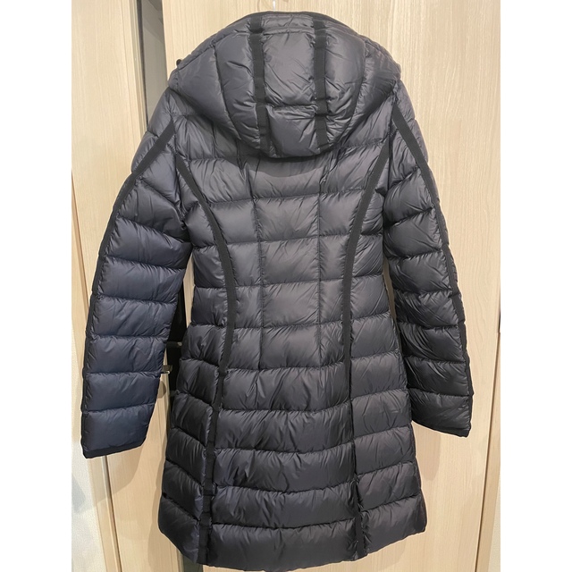 MONCLER(モンクレール)の【1月31日まで¥50000値下げ】モンクレール　ダウンコート エルミンヌ レディースのジャケット/アウター(ダウンコート)の商品写真