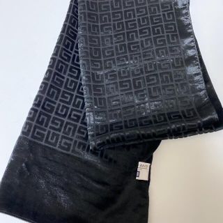 ジバンシィ(GIVENCHY)のジバンシｨ  ストール　スカーフ　ロゴ入りシースルー(バンダナ/スカーフ)