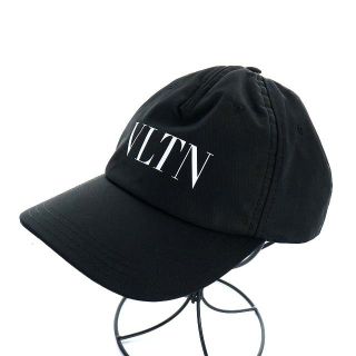 ヴァレンティノ(VALENTINO)のヴァレンティノ ヴァレンチノ 21SS VLTNロゴ ベースボールキャップ 黒(キャップ)