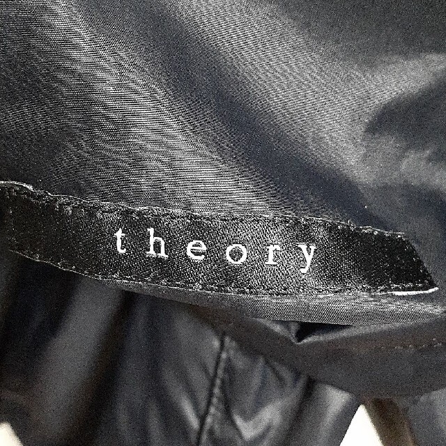 theory(セオリー)のセオリー　メンズリバーシブルジャケット　濃紺ストライプ×黒 メンズのジャケット/アウター(テーラードジャケット)の商品写真