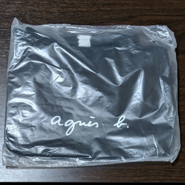 agnes b.(アニエスベー)の新品　アニエスベー バッグ サコッシュ ショルダーバッグ 　ブラック　黒 レディースのバッグ(ショルダーバッグ)の商品写真