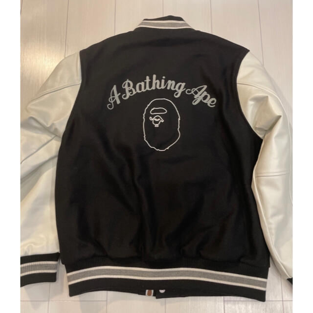 A BATHING APE(アベイシングエイプ)のBAPE ベイプ VARSITY JACKET スタジャン メンズのジャケット/アウター(スタジャン)の商品写真