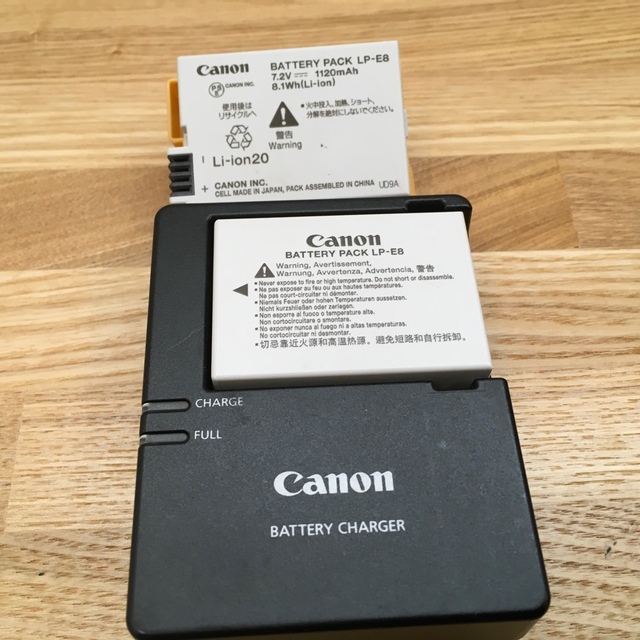 Canon(キヤノン)のCanon EOS KISS X4 スマホ/家電/カメラのカメラ(デジタル一眼)の商品写真