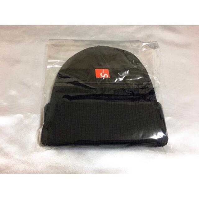 Supreme(シュプリーム)の【専用】Supreme Loose Gauge Beanie 17AW メンズの帽子(ニット帽/ビーニー)の商品写真