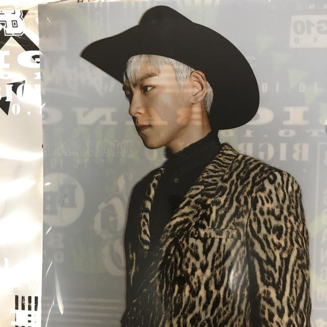 BIGBANG(ビッグバン)のBIGBANG    TOP   ローソン一番くじ  未使用 エンタメ/ホビーのタレントグッズ(ミュージシャン)の商品写真