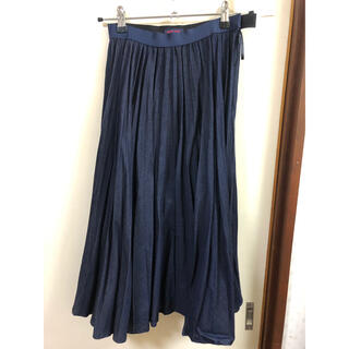 ブルーブルー(BLUE BLUE)のblue blue デニムカラープリーツスカート　S(ひざ丈スカート)