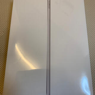 アップル(Apple)の新品　iPad 10.2インチ 第9世代 Wi-Fi 64GB／シルバー(タブレット)