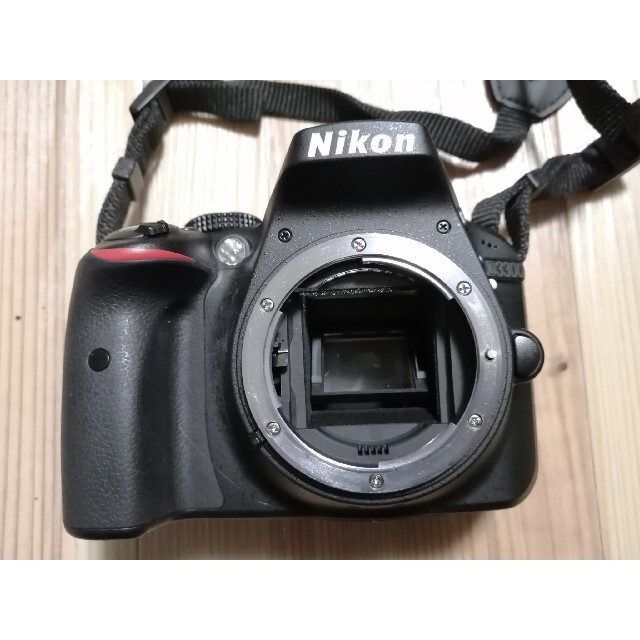 Nikon デジタル一眼レフカメラ D3300 18-55 VR IIレンズキット レッド D3300LKRD - 5