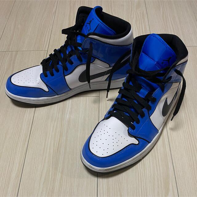 靴/シューズNIKE AIRJORDAN1 MID SE 30.5cm