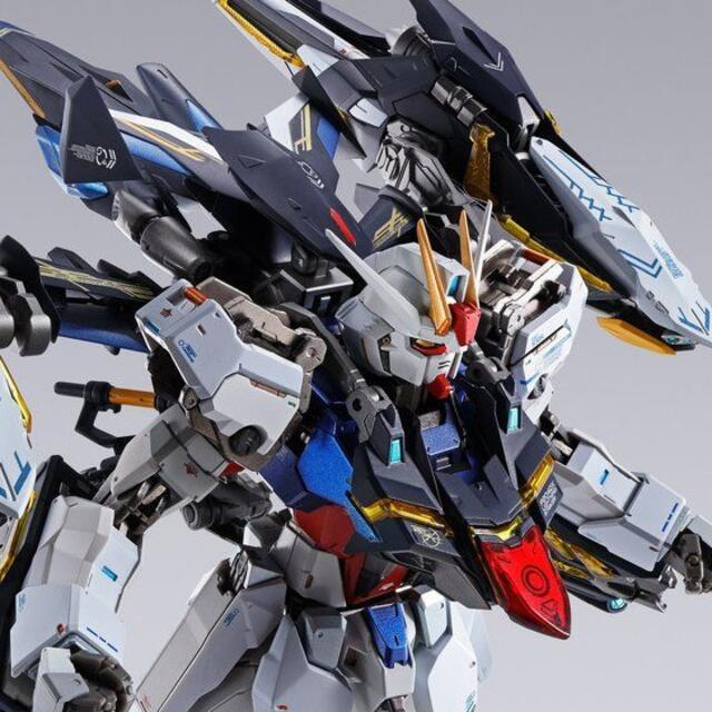 輸送箱未開封 伝票貼り跡なし METAL BUILD ライトニングストライカー