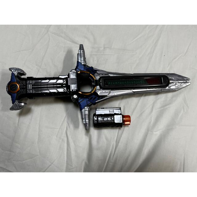 BANDAI(バンダイ)のバンダイ　仮面ライダービルド ヒッパレ奏剣 DXビートクローザー エンタメ/ホビーのフィギュア(特撮)の商品写真