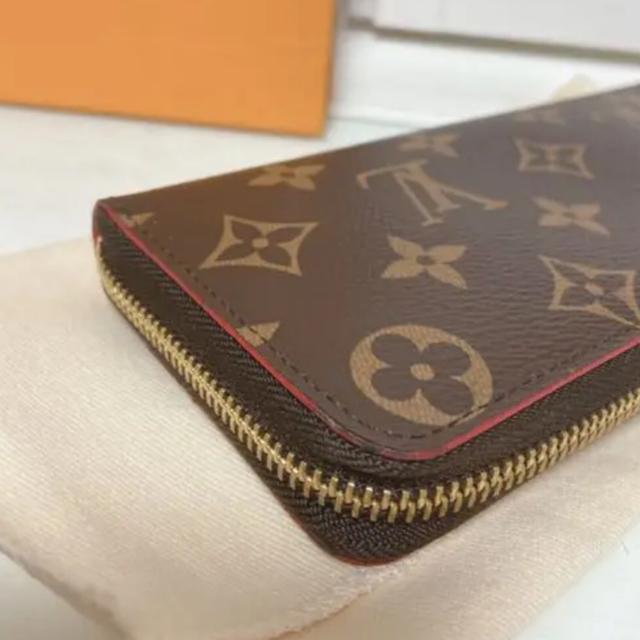 スレがござ】 LOUIS VUITTON - ルイヴィトン 長財布 フラワーチャーム