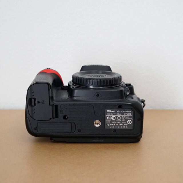 Nikon(ニコン)の【美品】Nikon D7000 ボディ スマホ/家電/カメラのカメラ(デジタル一眼)の商品写真