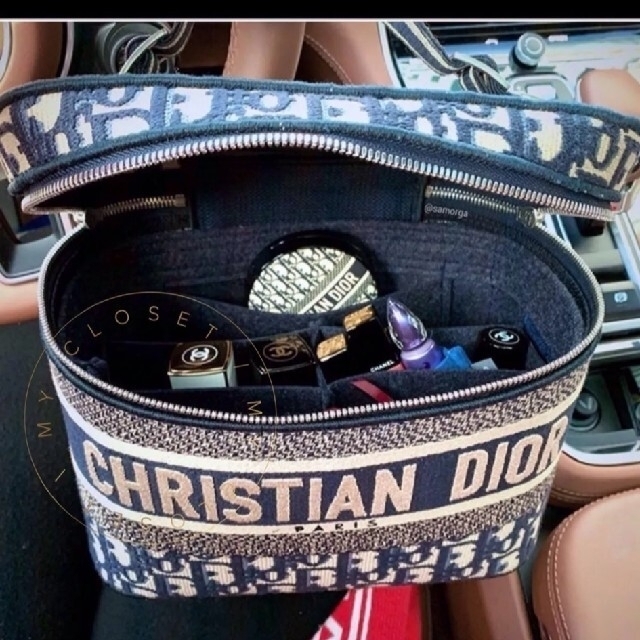 Christian Dior(クリスチャンディオール)のdior バニティ レディースのファッション小物(ポーチ)の商品写真