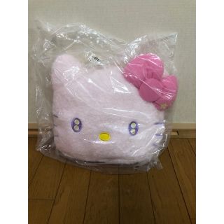 サンリオ(サンリオ)の新品　キティーちゃん　ぬいぐるみ　クッション　サンリオ  フェイス　パステル(キャラクターグッズ)