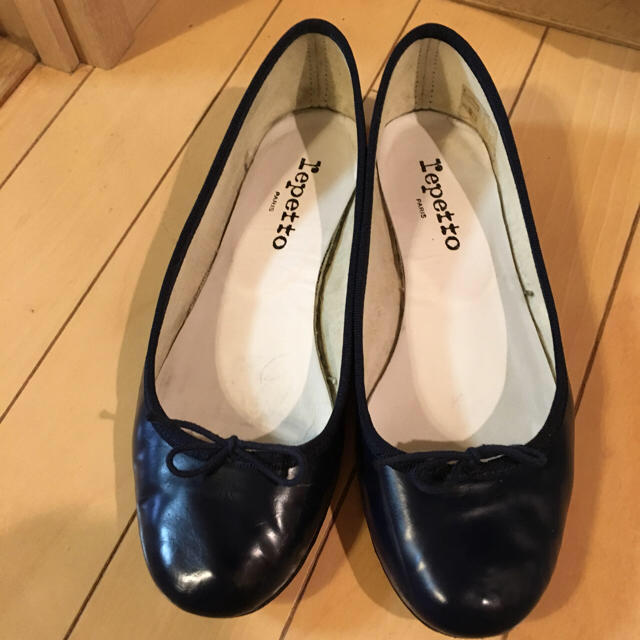 repetto(レペット)の在庫なし レペット バレエシューズ フラット ネイビー 38 24㎝ レディースの靴/シューズ(バレエシューズ)の商品写真