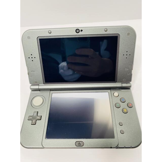 ニンテンドー3DS(ニンテンドー3DS)のNEWニンテンドー3DS LL メタリックブラック エンタメ/ホビーのゲームソフト/ゲーム機本体(携帯用ゲーム機本体)の商品写真