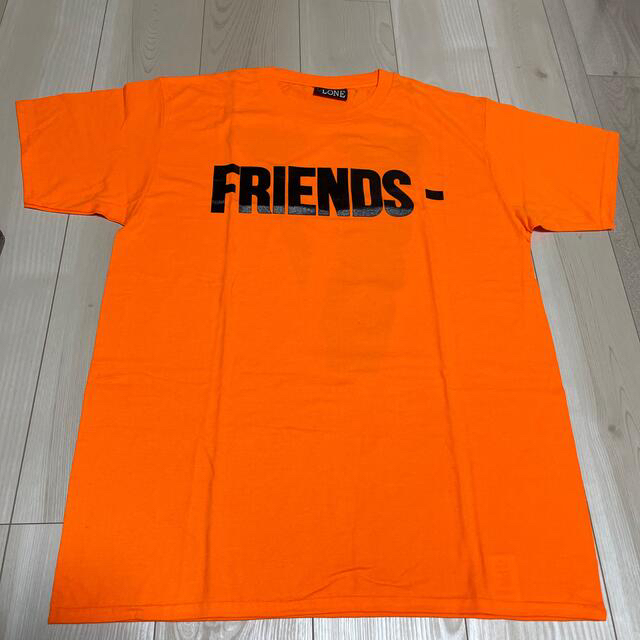 最終値下げ！VLONE Tシャツ