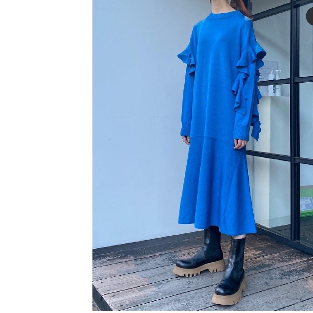 LE CIEL BLEU(ルシェルブルー)の今季完売★ルシェルブルー★Frill Tape Knit Dress レディースのワンピース(ロングワンピース/マキシワンピース)の商品写真