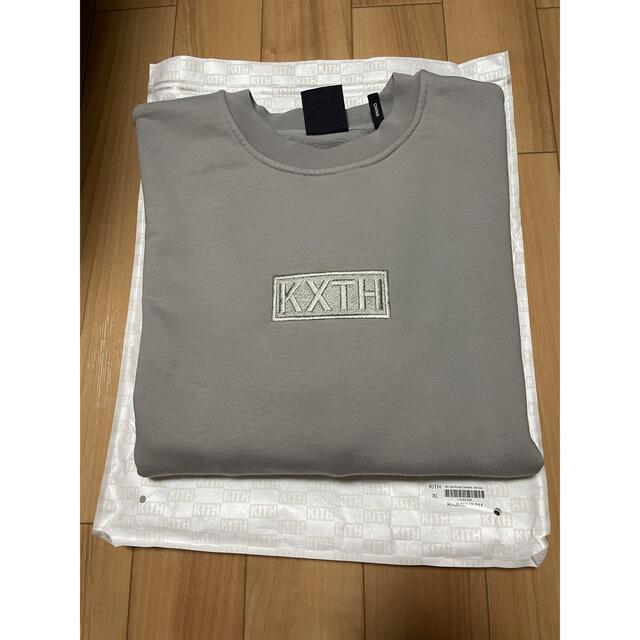 kith cyber monday crewneck astronaut