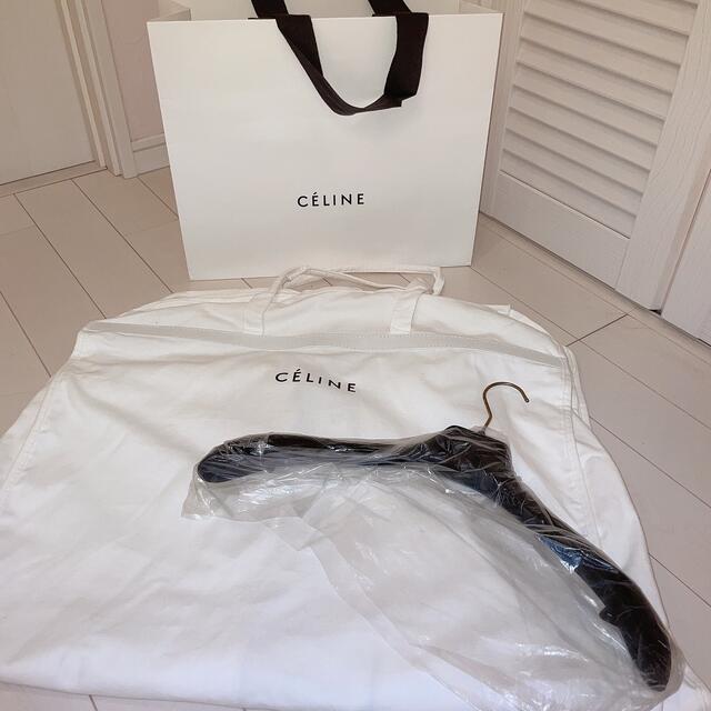 celine(セリーヌ)の【なはなは様専用】セリーヌ  エッグクロンビーコート ホワイト 36 美品 レディースのジャケット/アウター(ロングコート)の商品写真